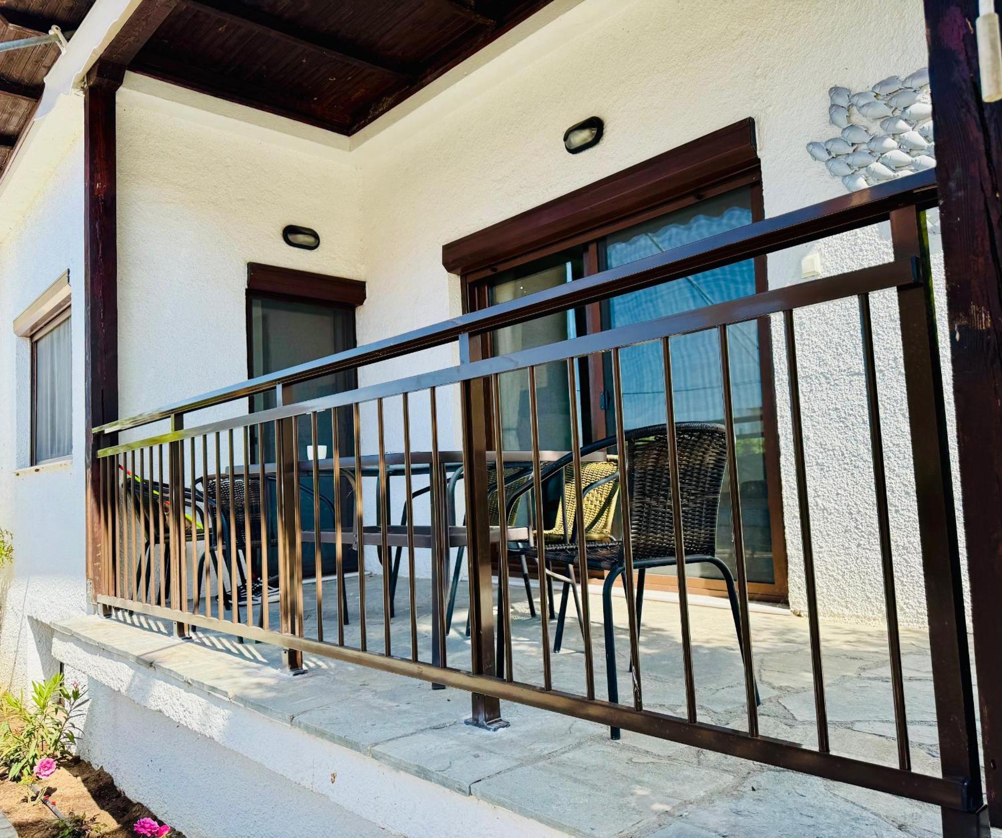 Villa Harmony Palaiontsiflikion Exterior photo